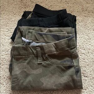 🟢 Faded Glory Women’s Camouflage and Black Capri Jeggings (size 8-10)